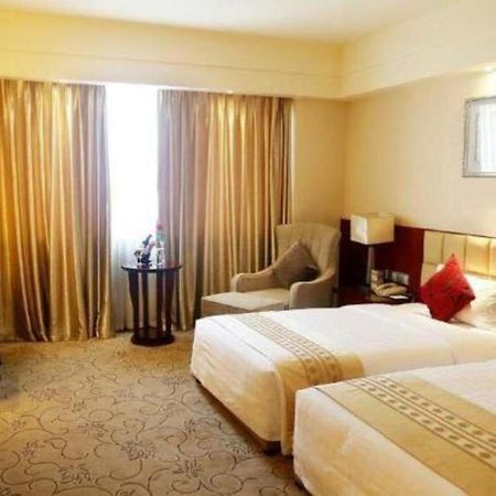 Chengdu Yinsheng International Hotel Supoqiao Εξωτερικό φωτογραφία