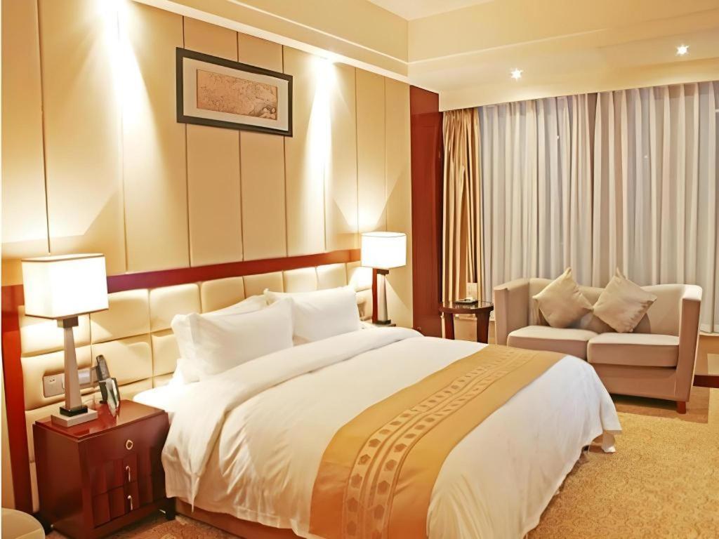 Chengdu Yinsheng International Hotel Supoqiao Εξωτερικό φωτογραφία