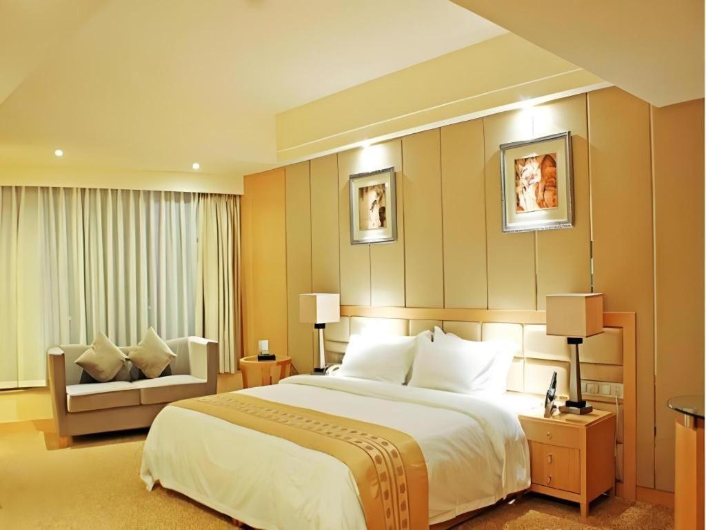 Chengdu Yinsheng International Hotel Supoqiao Εξωτερικό φωτογραφία