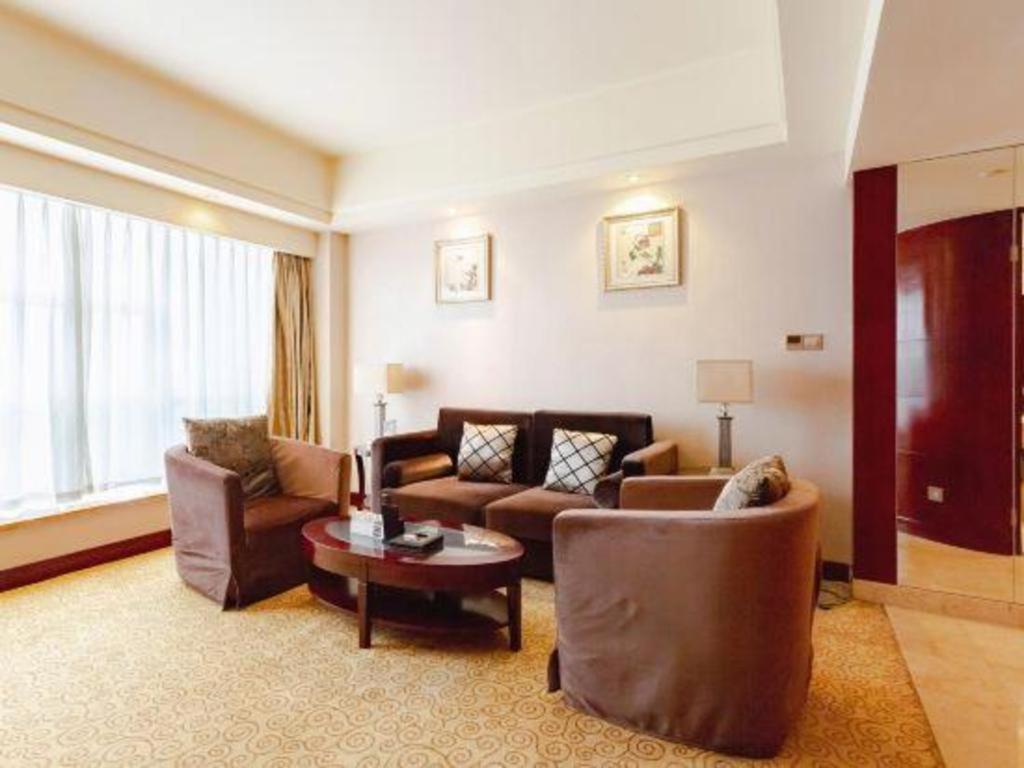 Chengdu Yinsheng International Hotel Supoqiao Εξωτερικό φωτογραφία