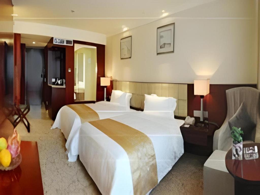 Chengdu Yinsheng International Hotel Supoqiao Εξωτερικό φωτογραφία