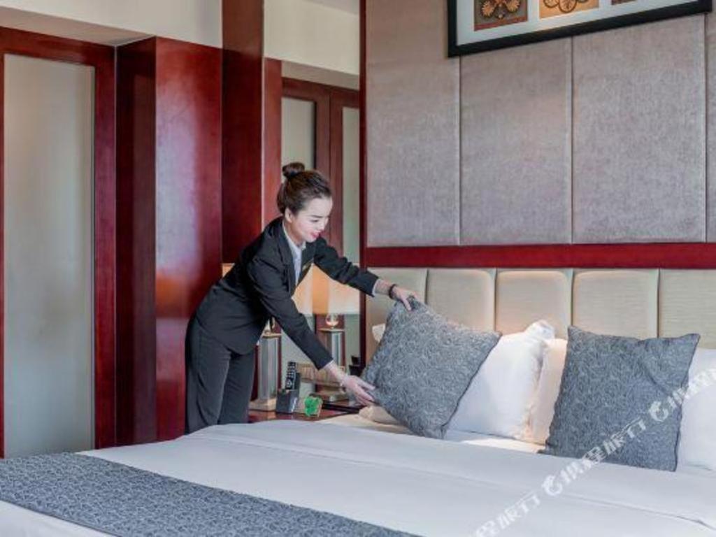 Chengdu Yinsheng International Hotel Supoqiao Εξωτερικό φωτογραφία