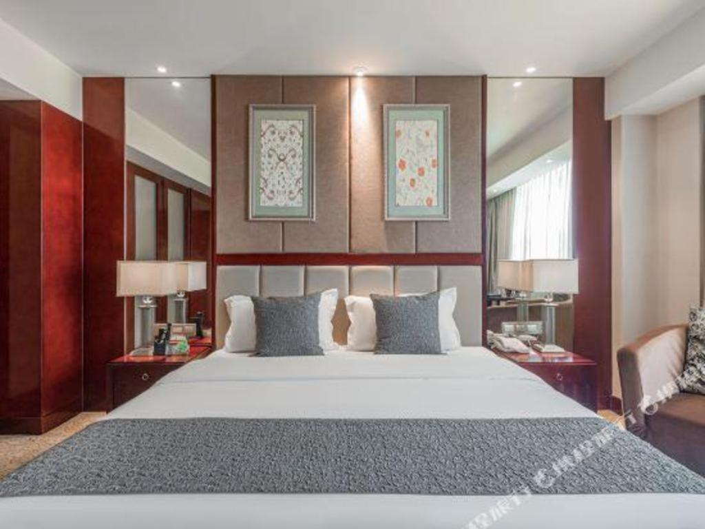 Chengdu Yinsheng International Hotel Supoqiao Εξωτερικό φωτογραφία