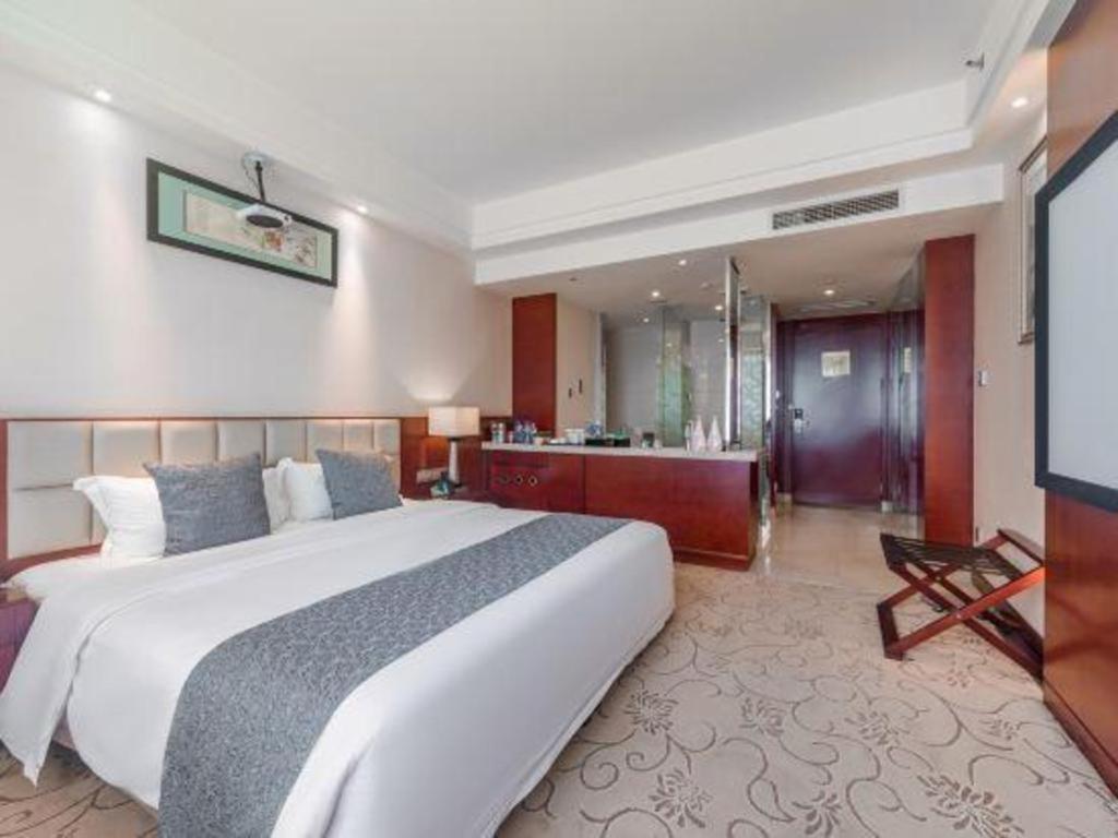 Chengdu Yinsheng International Hotel Supoqiao Εξωτερικό φωτογραφία