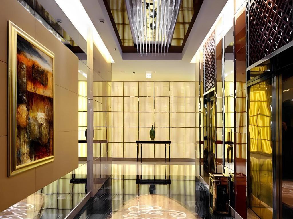 Chengdu Yinsheng International Hotel Supoqiao Εξωτερικό φωτογραφία